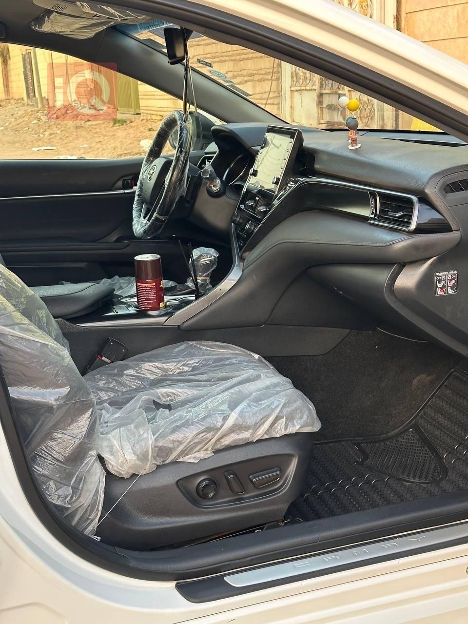 تۆیۆتا کامری